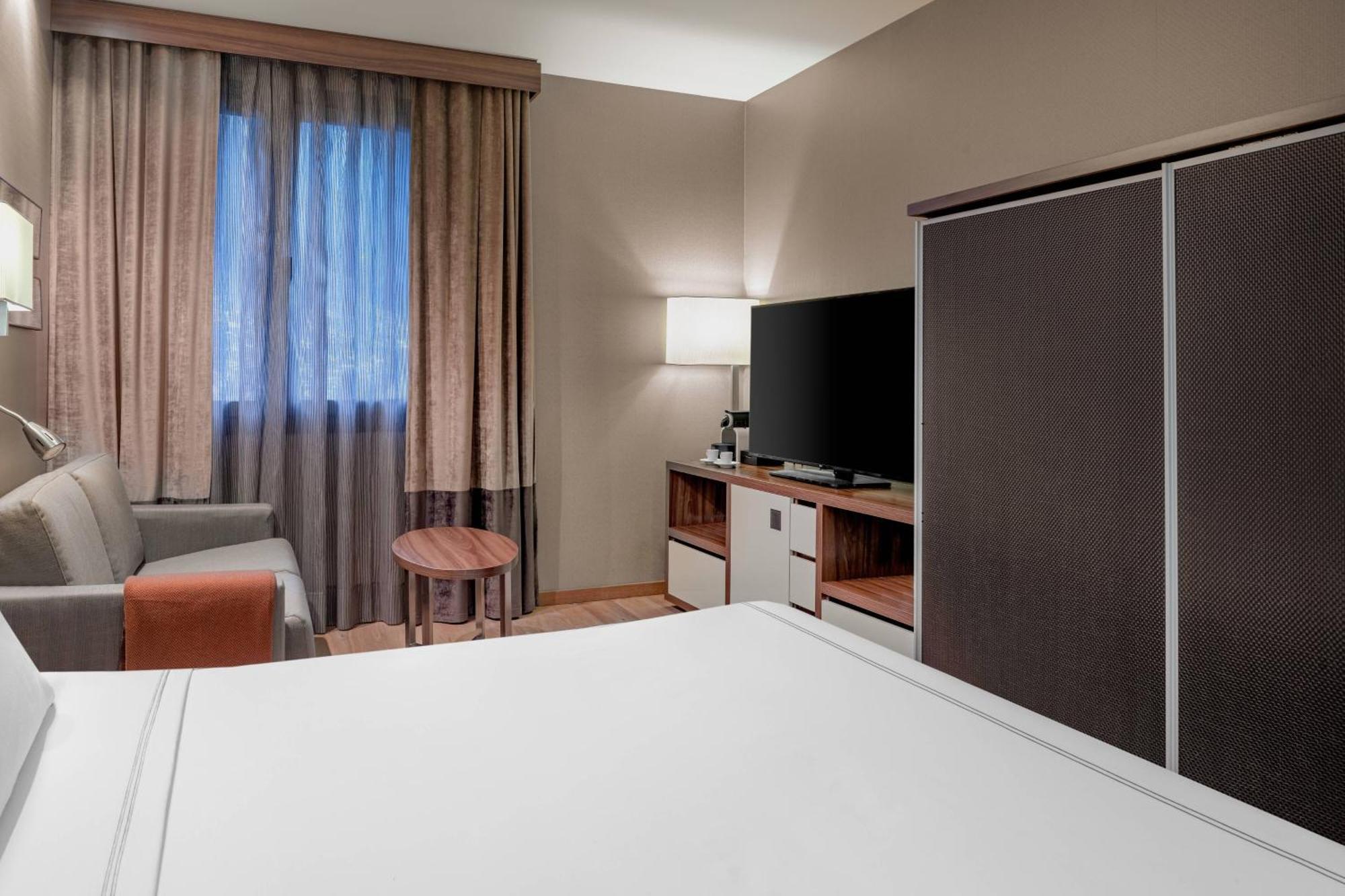 בקיירה-ברט Hotel Ac Baqueira Ski Resort, Autograph Collection מראה חיצוני תמונה