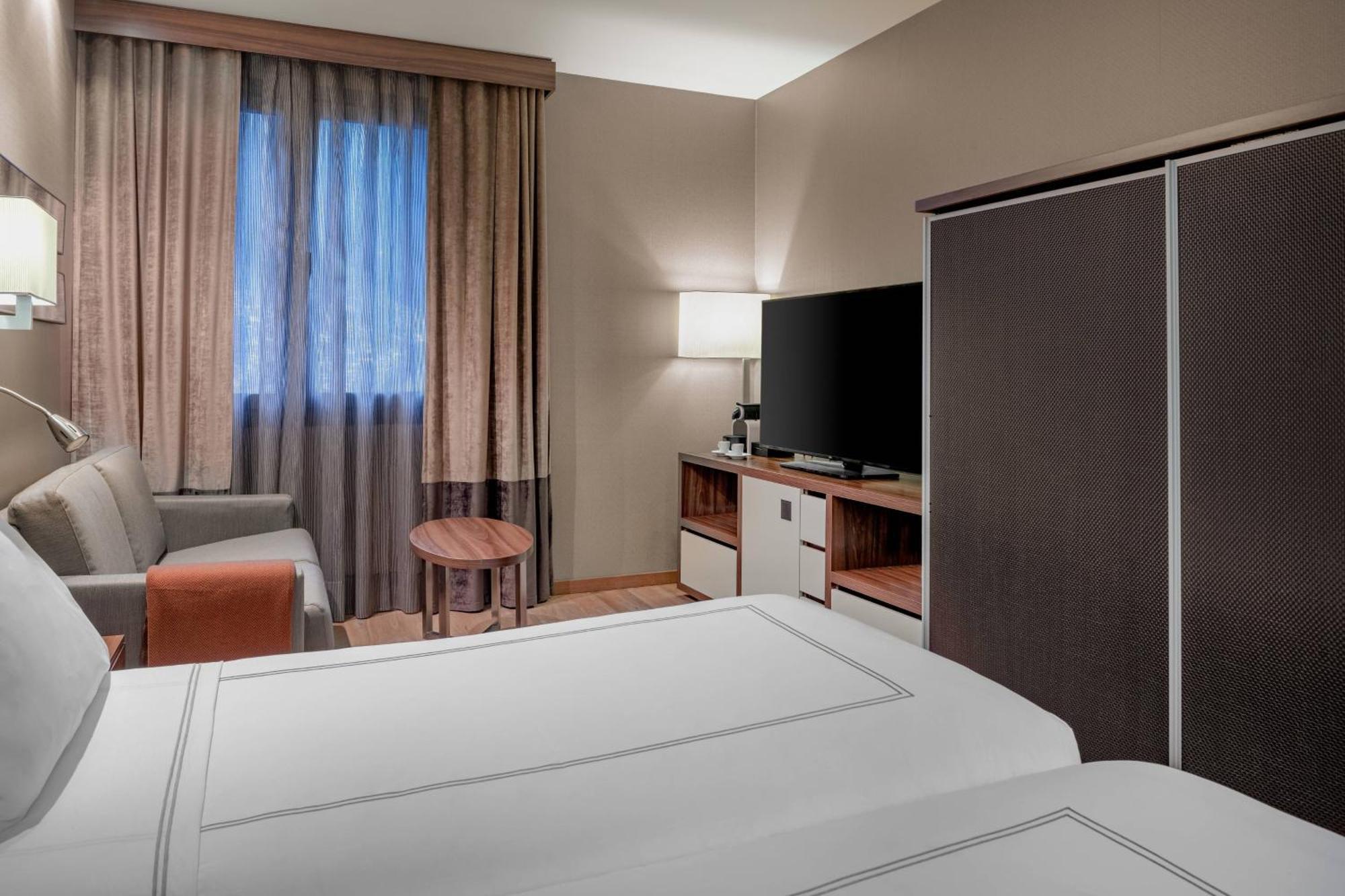 בקיירה-ברט Hotel Ac Baqueira Ski Resort, Autograph Collection מראה חיצוני תמונה