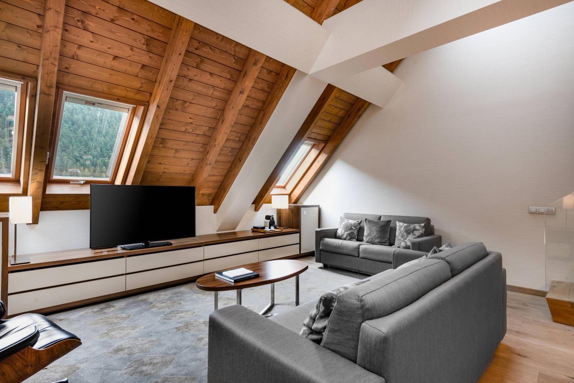 בקיירה-ברט Hotel Ac Baqueira Ski Resort, Autograph Collection מראה חיצוני תמונה